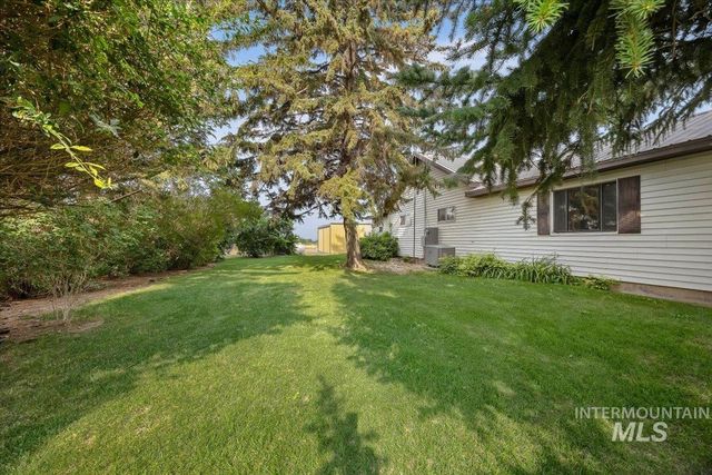 3395 N 3400 E, Kimberly, ID 83341