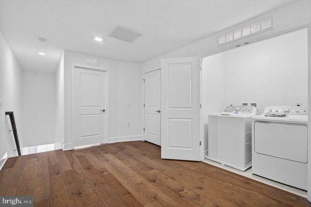 135 JOHN VANZANDT, Titusville, NJ 08560