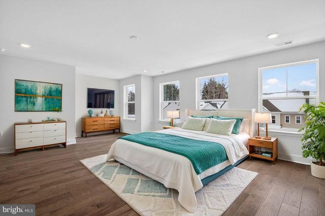 135 JOHN VANZANDT, Titusville, NJ 08560