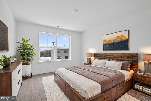 135 JOHN VANZANDT, Titusville, NJ 08560