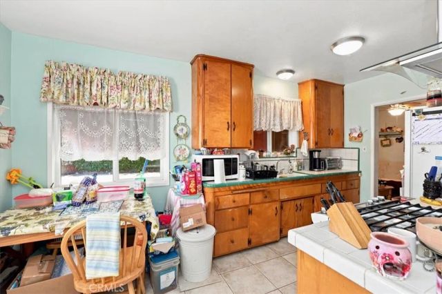 615 W 6th, Ontario, CA 91762