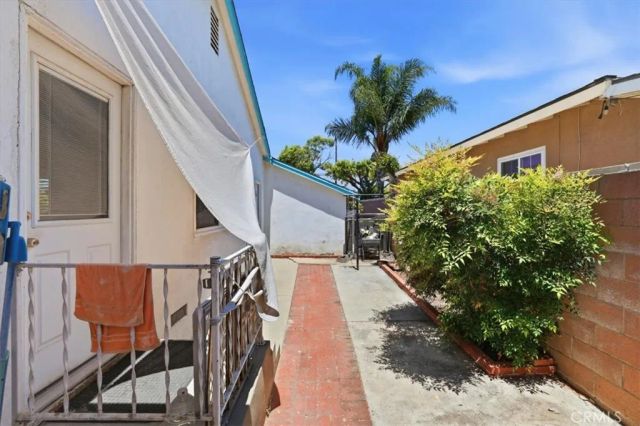 615 W 6th, Ontario, CA 91762