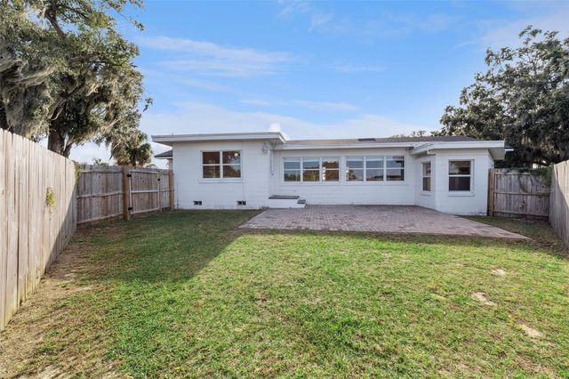 1301 EVALYN DRIVE SE, Winter Haven, FL 33880