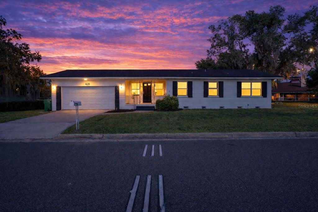 1301 EVALYN DRIVE SE, Winter Haven, FL 33880