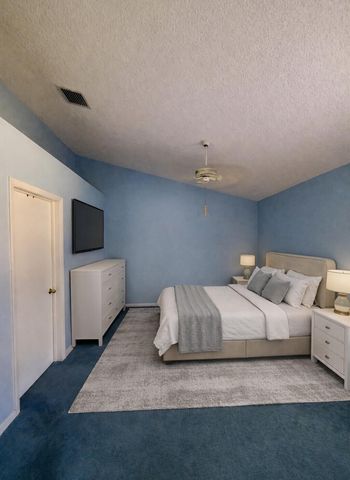 10856 Stafford Circle N, Boynton Beach, FL 33436