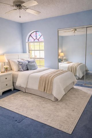 10856 Stafford Circle N, Boynton Beach, FL 33436