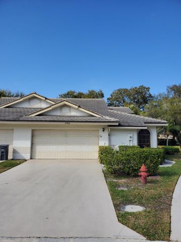 10856 Stafford Circle N, Boynton Beach, FL 33436