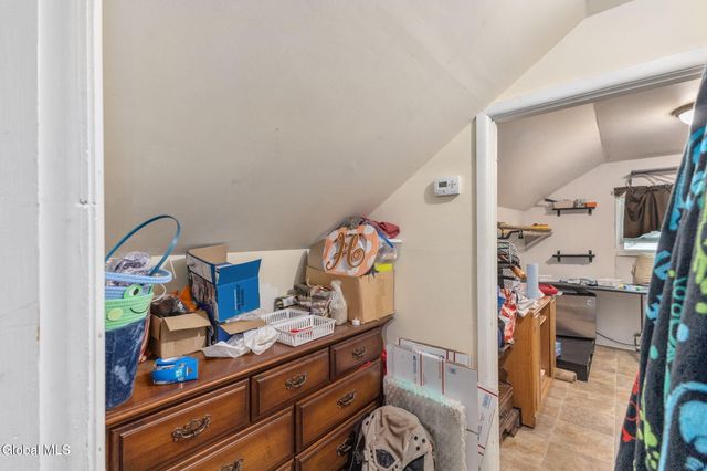 1070 Inner Drive, Schenectady, NY 12303