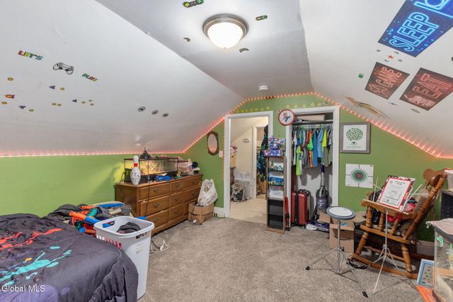 1070 Inner Drive, Schenectady, NY 12303