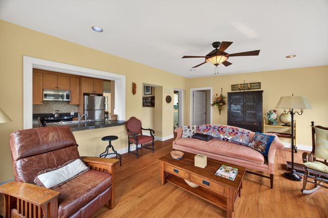 1385 Mitchell St, Celina, TN 38551