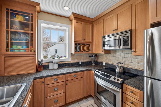 1385 Mitchell St, Celina, TN 38551