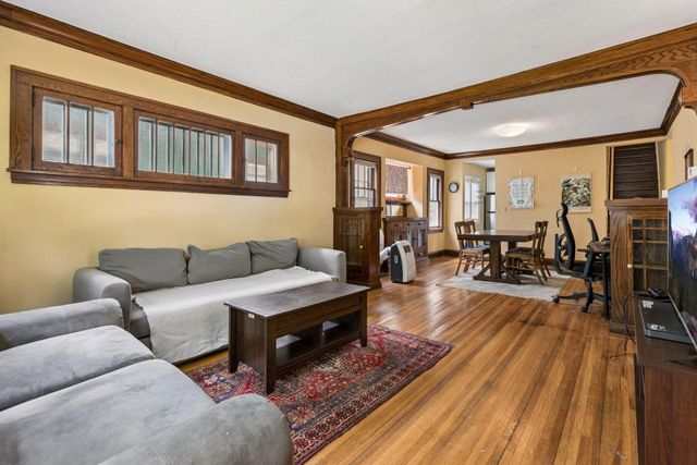 4248 Park Avenue, Minneapolis, MN 55407