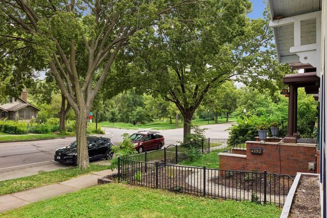 4248 Park Avenue, Minneapolis, MN 55407