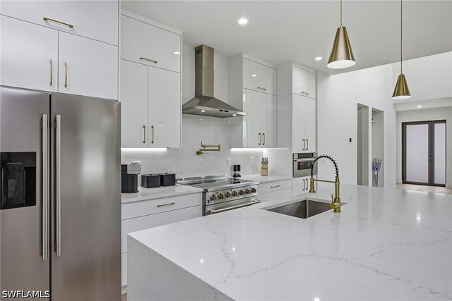 3400 Canal ST, Naples, FL 34112