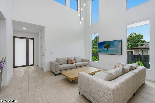 3400 Canal ST, Naples, FL 34112