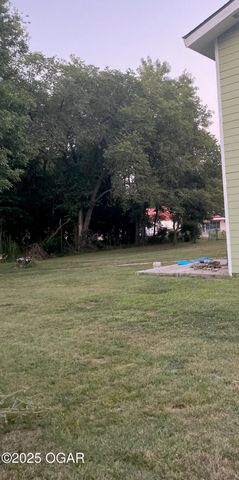 202 N Schifferdecker Avenue Avenue, Joplin, MO 64801