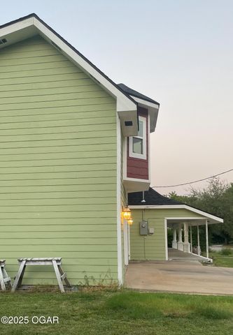 202 N Schifferdecker Avenue Avenue, Joplin, MO 64801