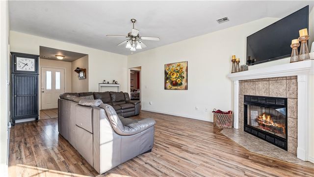 551 Steepro Drive, Centerton, AR 72719