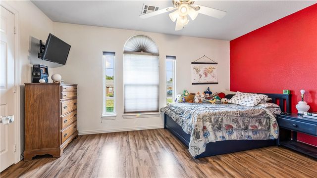 551 Steepro Drive, Centerton, AR 72719