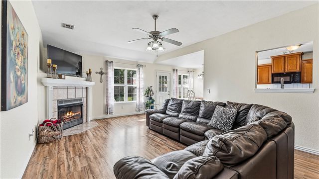 551 Steepro Drive, Centerton, AR 72719