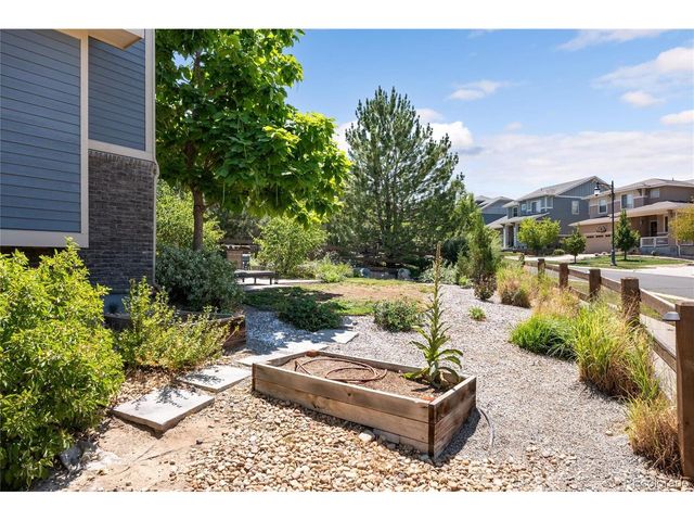 26822 E Easter Pl, Aurora, CO 80016