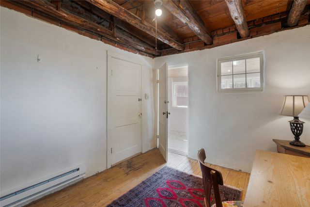 945 Mercer Street, Santa Fe, NM 87505