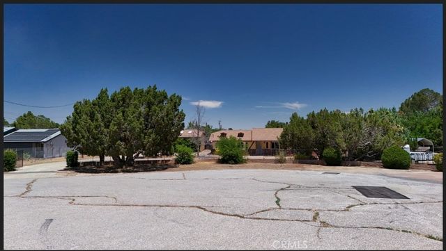 16520 ADELIA ST, Hesperia, CA 92345
