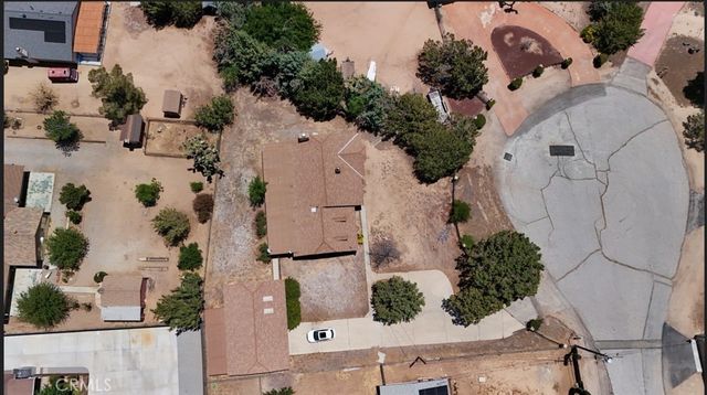 16520 ADELIA ST, Hesperia, CA 92345