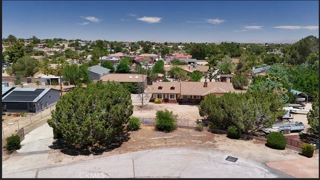 16520 ADELIA ST, Hesperia, CA 92345