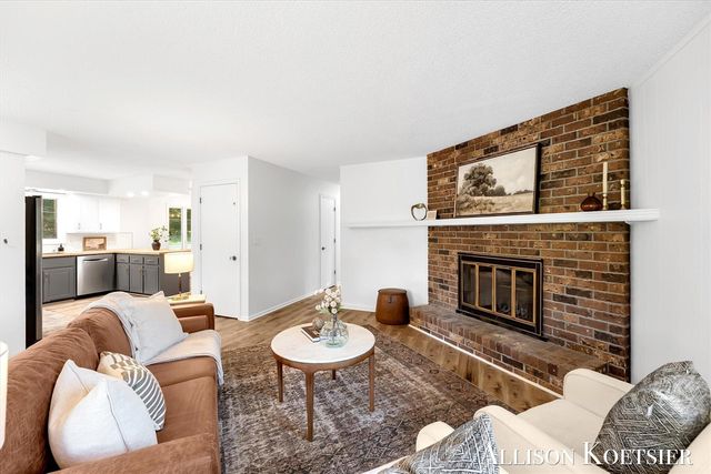 3890 Walker Avenue, Grand Rapids, MI 49544