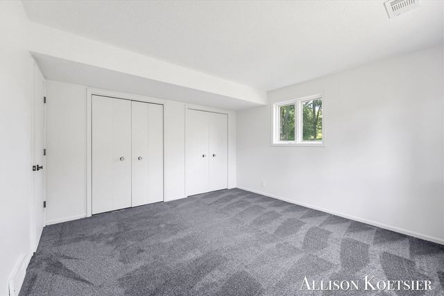 3890 Walker Avenue, Grand Rapids, MI 49544