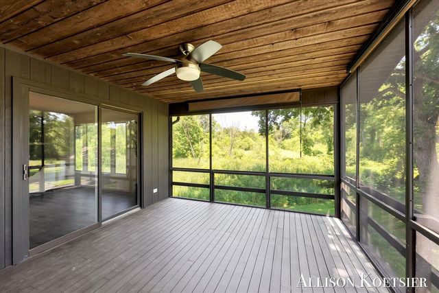 3890 Walker Avenue, Grand Rapids, MI 49544