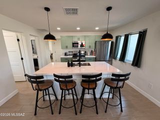 1323 W Speedway Boulevard, Tucson, AZ 85745