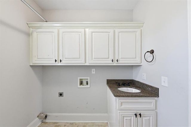 172 Shellbark Drive, Mcdonough, GA 30252