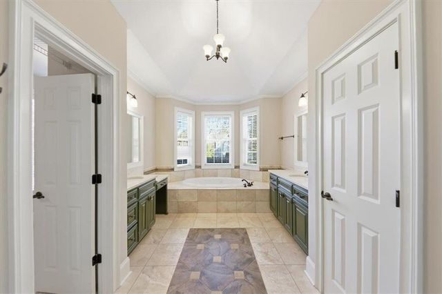 172 Shellbark Drive, Mcdonough, GA 30252