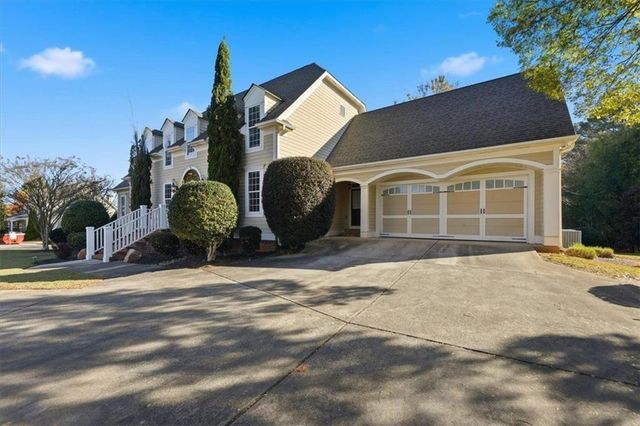 172 Shellbark Drive, Mcdonough, GA 30252