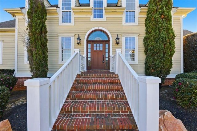 172 Shellbark Drive, Mcdonough, GA 30252