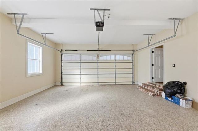 172 Shellbark Drive, Mcdonough, GA 30252