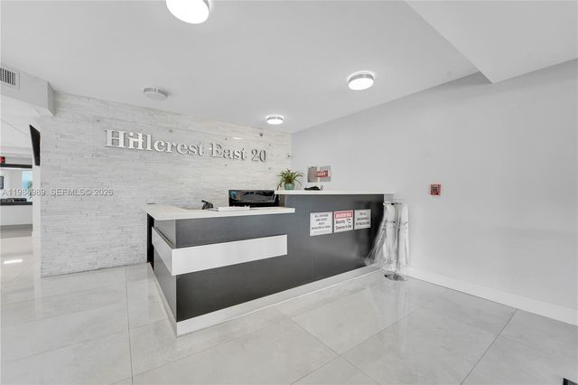 919 Hillcrest Dr 210 210, Hollywood, FL 33021