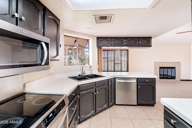 3931 E NAMBE Street, Phoenix, AZ 85044