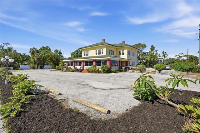 337 8TH AVENUE W, Palmetto, FL 34221