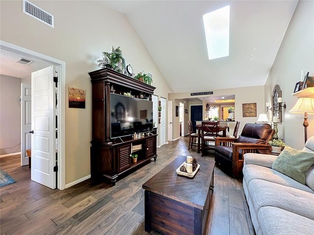 4300 BAYWOOD BOULEVARD C106, Mount Dora, FL 32757
