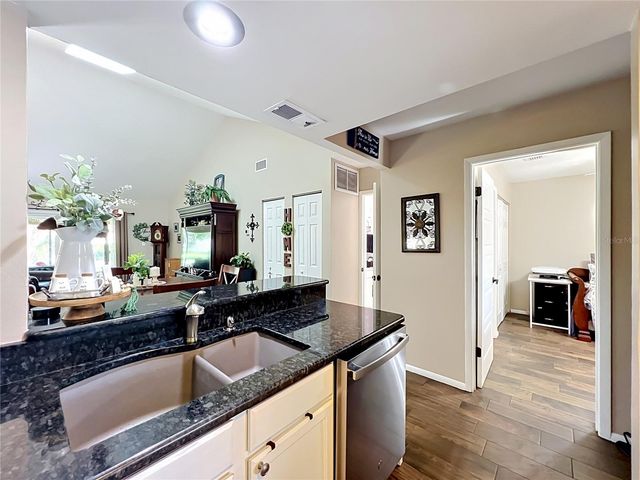 4300 BAYWOOD BOULEVARD C106, Mount Dora, FL 32757