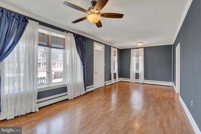 542 W BROADWAY, Red Lion, PA 17356
