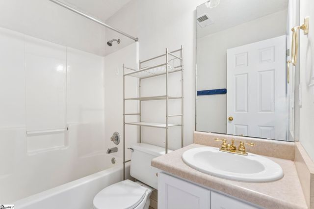 206 Juniper Leaf Way, Greer, SC 29651