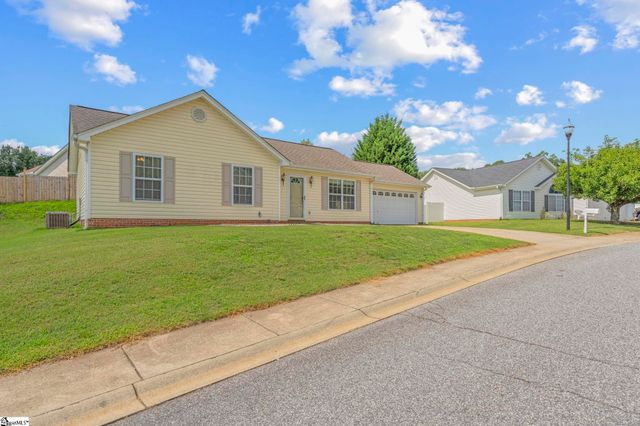 206 Juniper Leaf Way, Greer, SC 29651