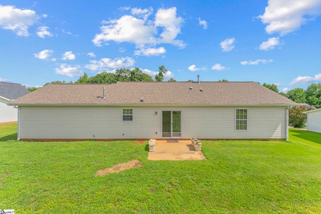 206 Juniper Leaf Way, Greer, SC 29651