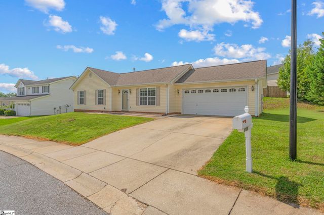 206 Juniper Leaf Way, Greer, SC 29651