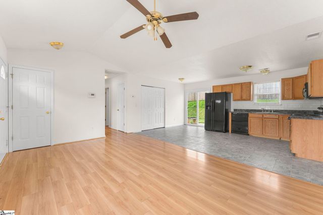 206 Juniper Leaf Way, Greer, SC 29651