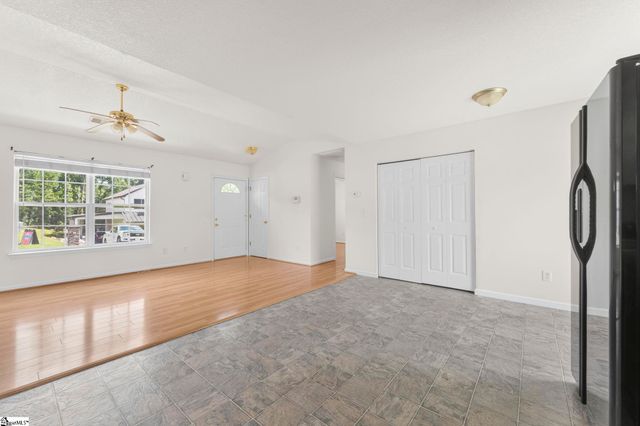 206 Juniper Leaf Way, Greer, SC 29651